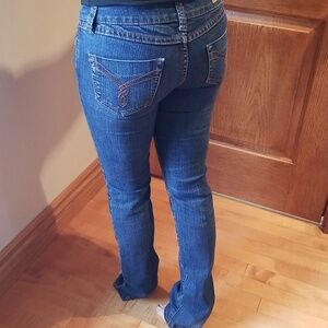 Sydney BONGO Low Rise Strsight Leg Jeans